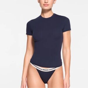Skims Navy Fits Everybody Tee